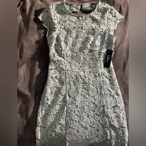 Floral lace light green Lulus dress size M